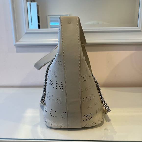 Chanel calfskin leather shopping tote with shoulder strap and separate handle - Picture 3 of 8